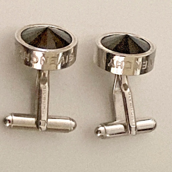 Givenchy Paris Pyramid Stud Cufflinks – Luxury Designer Statement - Picture 2 of 6